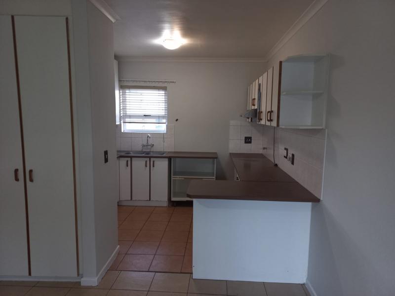 2 Bedroom Property for Sale in Bellville Western Cape